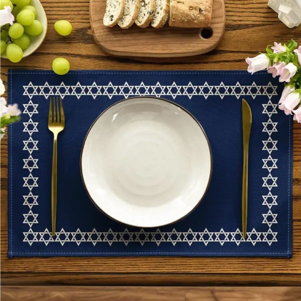 Elegant Star of David Blue and White 4 Pack of Placemats!